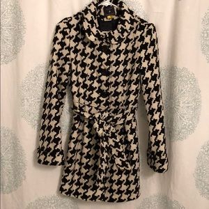 black&cream women’s peacoat